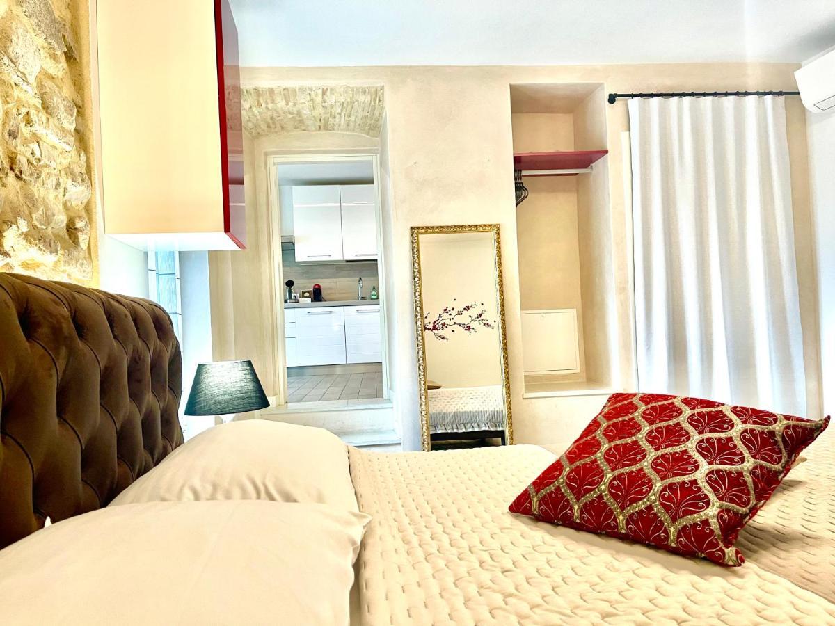 Dimora Di Charme Rooms & Apartments Peschiera del Garda Ngoại thất bức ảnh