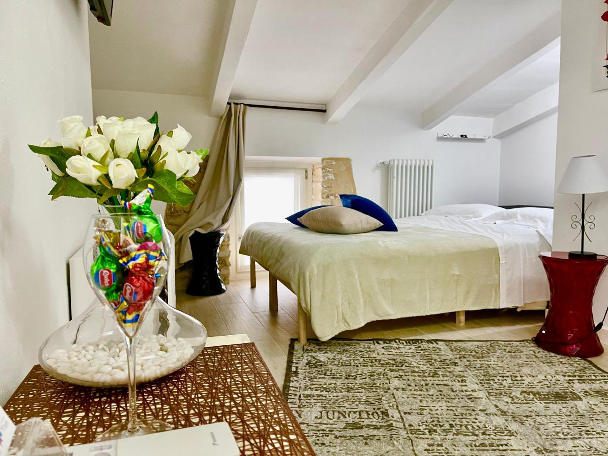 Dimora Di Charme Rooms & Apartments Peschiera del Garda Ngoại thất bức ảnh